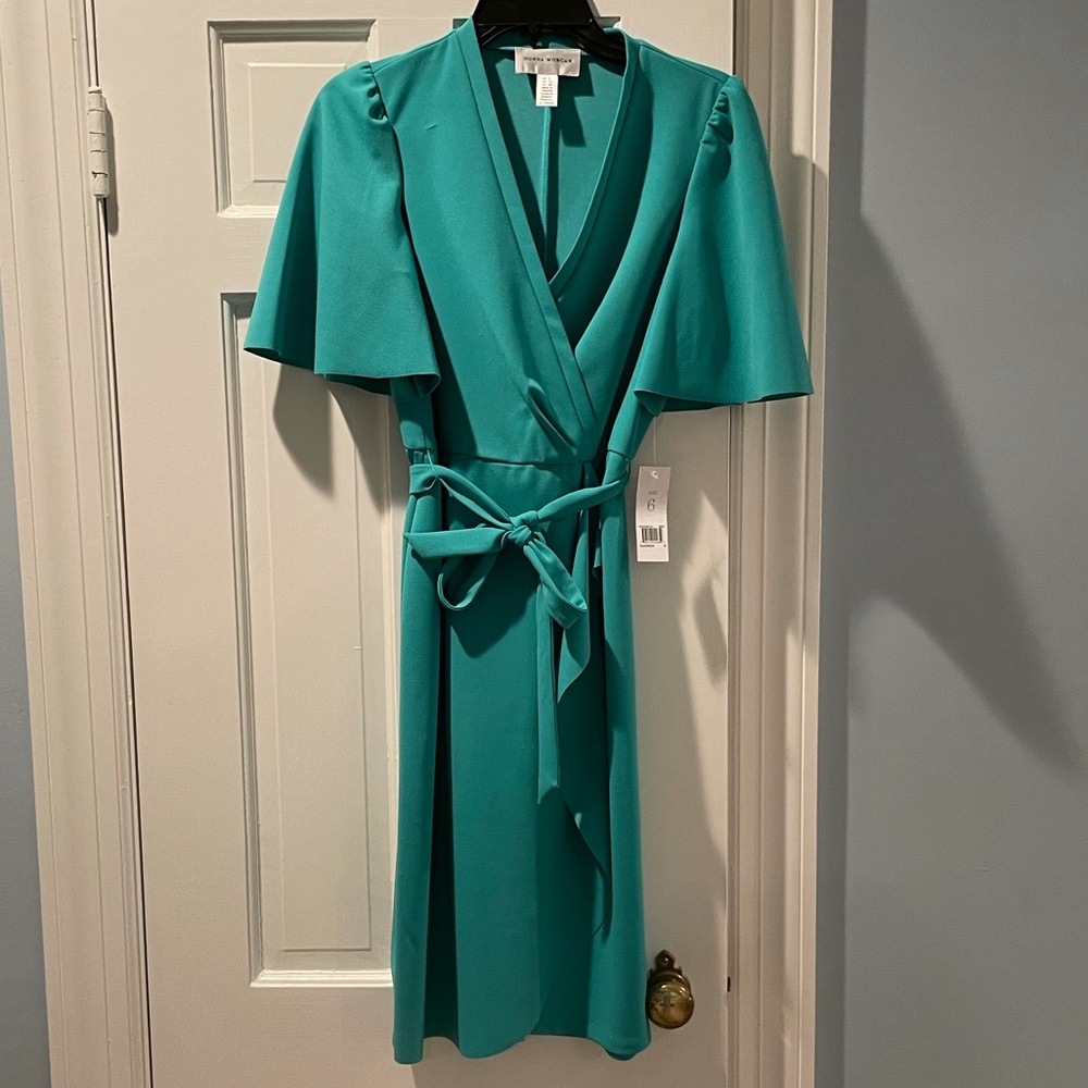 Donna Morgan NWT Faux Wrap Dress